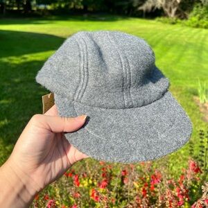 Eddie Bauer Light Gray Hat